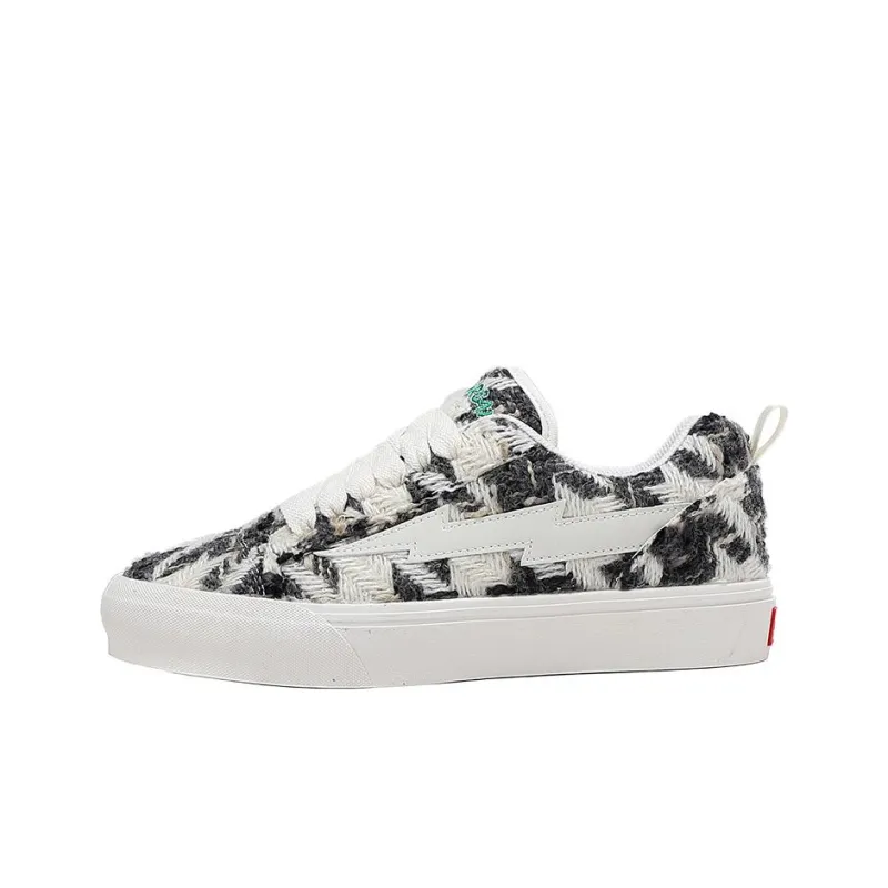 Siningdynamic Slip Resistant Low Top Skateboard Shoes Unisex-15