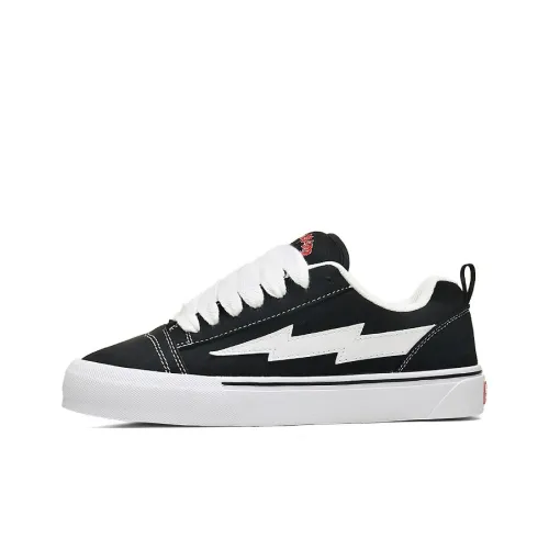 Siningdynamic Low Top Skateboard Shoes Unisex