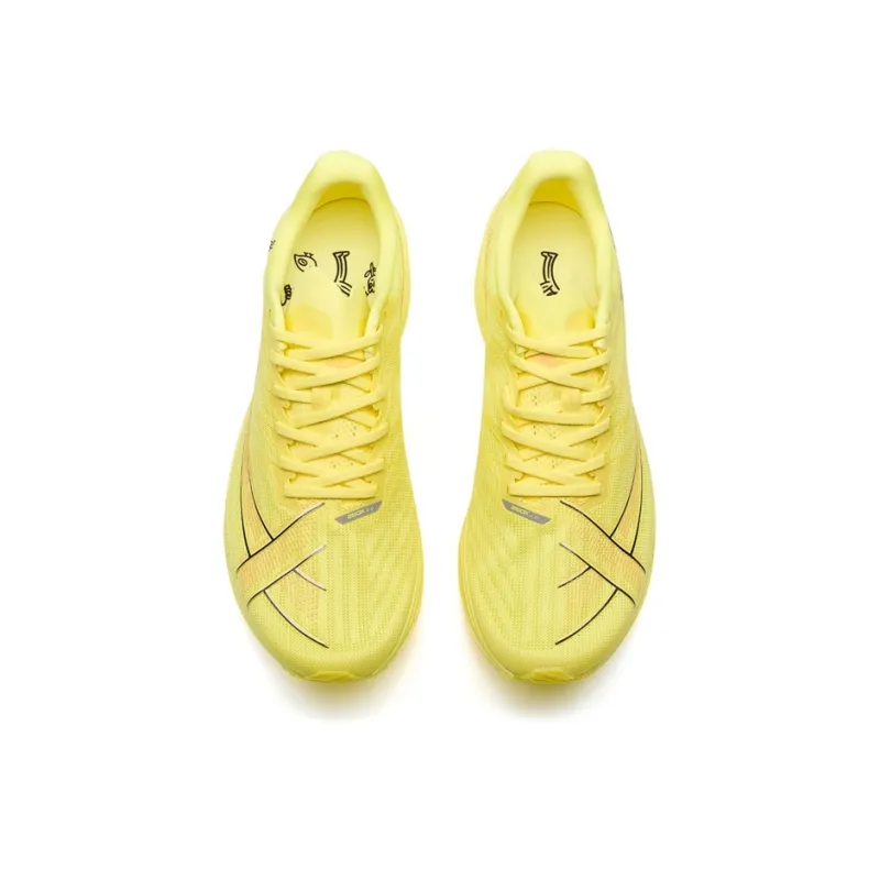 XTEP 260X 2.0 Running Shoes Men Low Top Light Yellow Cream/Black-4