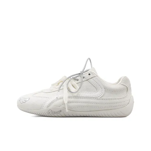 Cat&Sofa Abrasion Resistant Slip Resistant Low Top Casual Shoes Unisex White Angel Wings