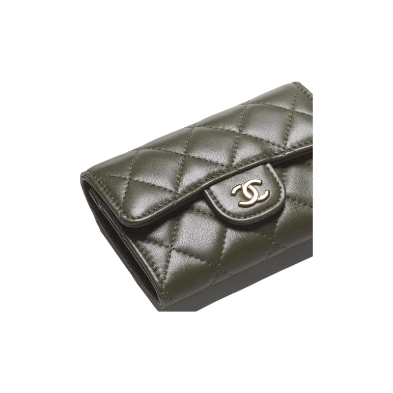 CHANEL 22K Autumn And Winter Sheepskin Card Holder Women's Khaki-3