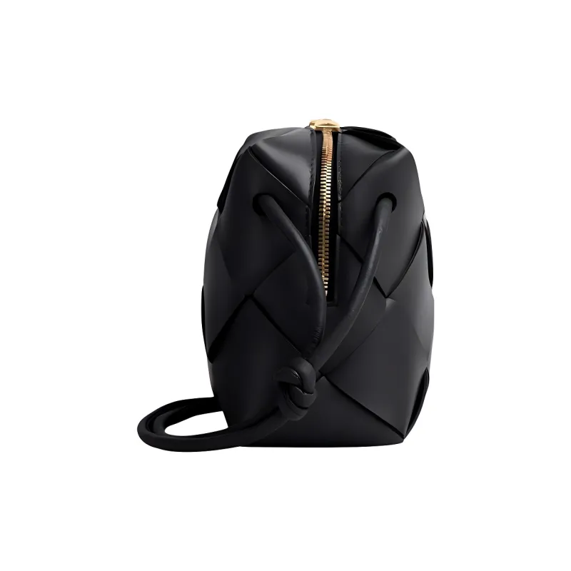 Bottega Veneta Cassette Camera Bag Mini Black-1