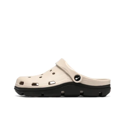 Binary Clogs Men