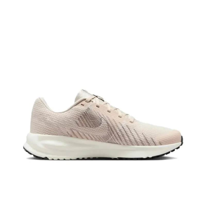 Nike RUN DEFY Shock Absorbers With Slip Resistant Features Low Top Running Shoes Women's Light Brown-1