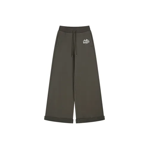 SMILEREPUBLIC A Shaped Wide Leg Sweatpants Unisex