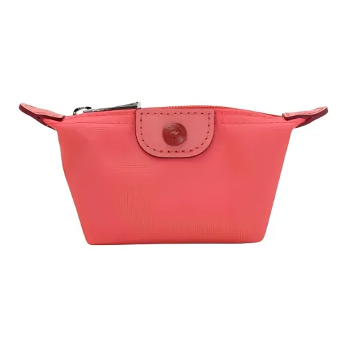 Clutches & Wristlets