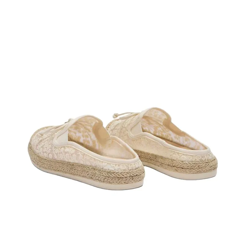 Hotwind Slip Resistant Closed Toe Slippers Women's Beige-3