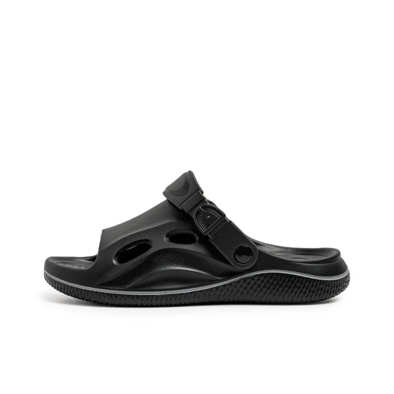 Budding Bear Beach Sandals Men's-0