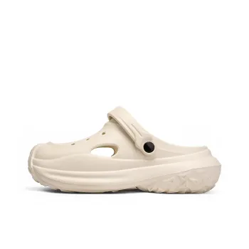 Budding Bear Clogs Men