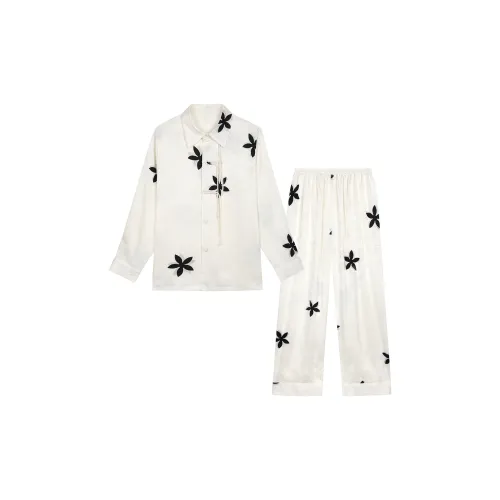 IIZZINI Women's Pajama Sets
