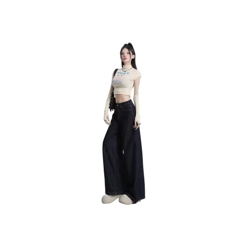 The New Age Family Jeans Women's