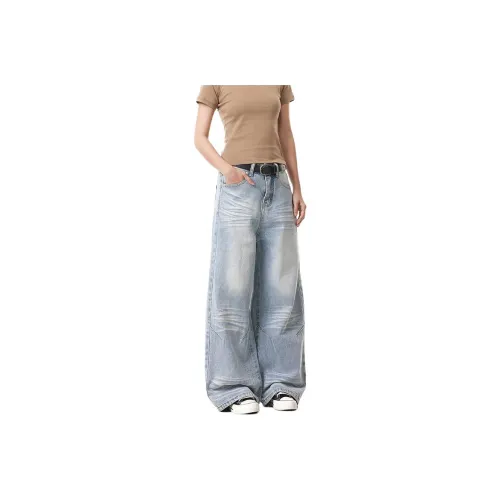 The New Age Family Jeans Women's