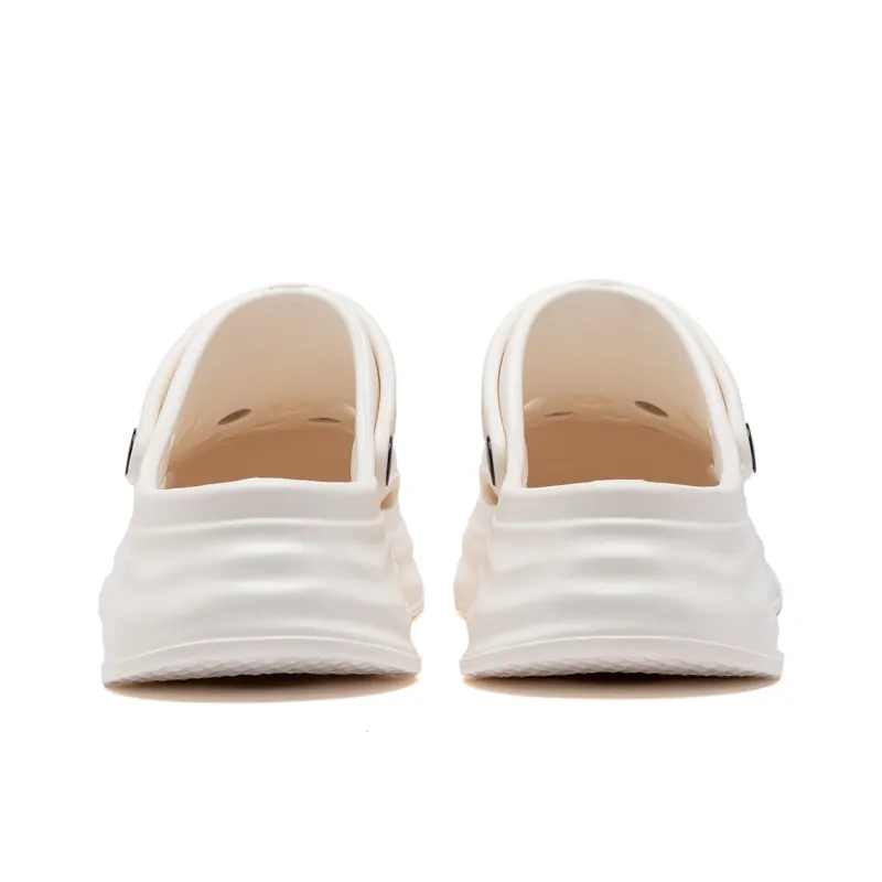 Humanism 1986 Clogs Women's-10