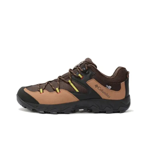 Columbia Sabre Five Slip Resistant Waterproof Low Top Hiking Shoes Men's Brown