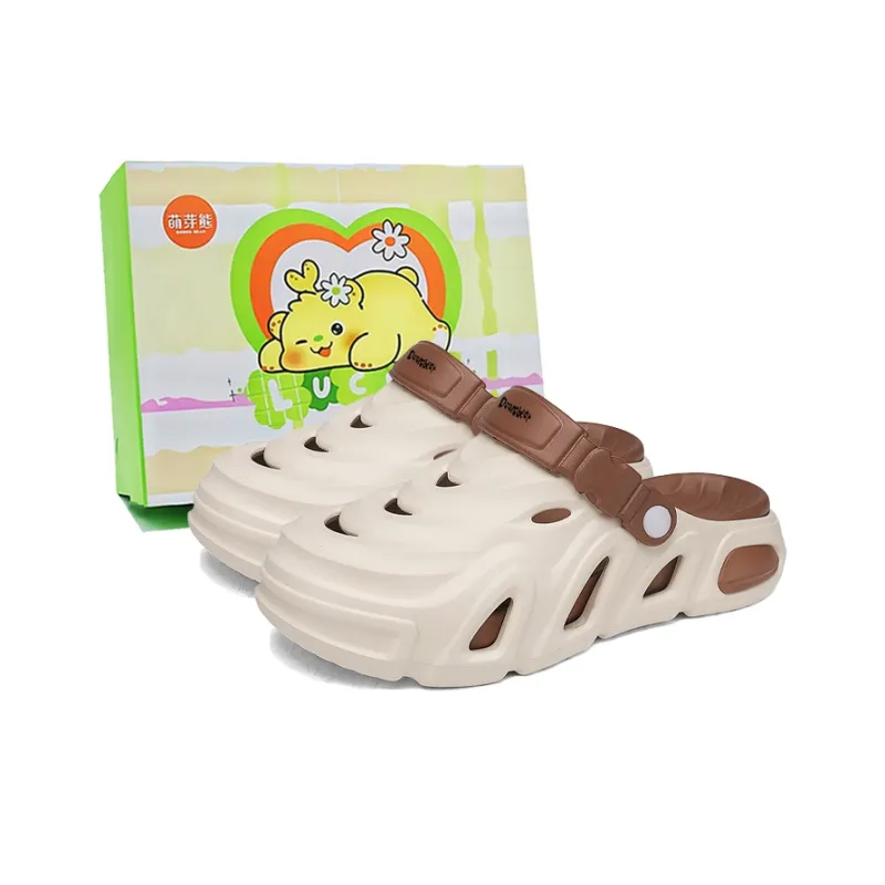 Budding Bear Clogs Men-10