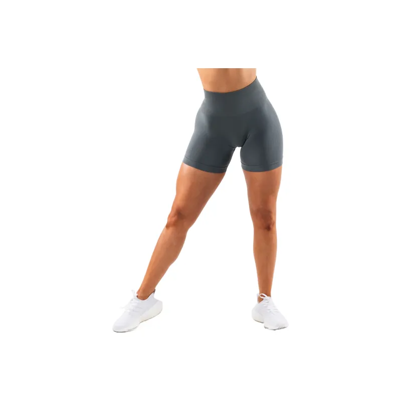 ALPHALETE Sports Shorts Women's-18
