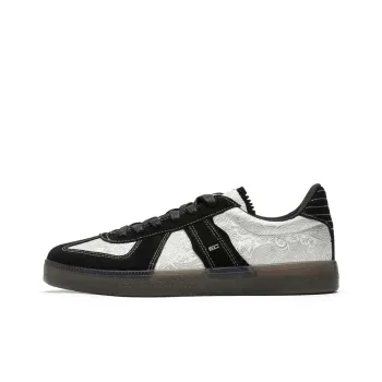 ENRICO COVERI Low Top Skateboard Shoes Men's White Black