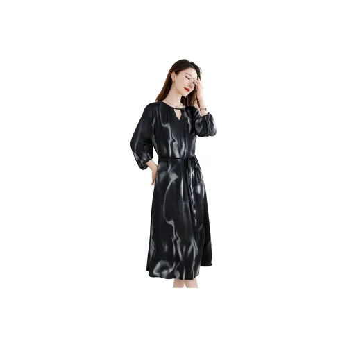 Yi Mengyuan Silk Short Sleeved Dress Women's