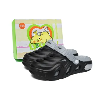 Budding Bear Clogs Men