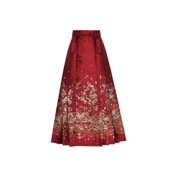 SONDR Hanfu Women's Red Embroidered Mamianqun