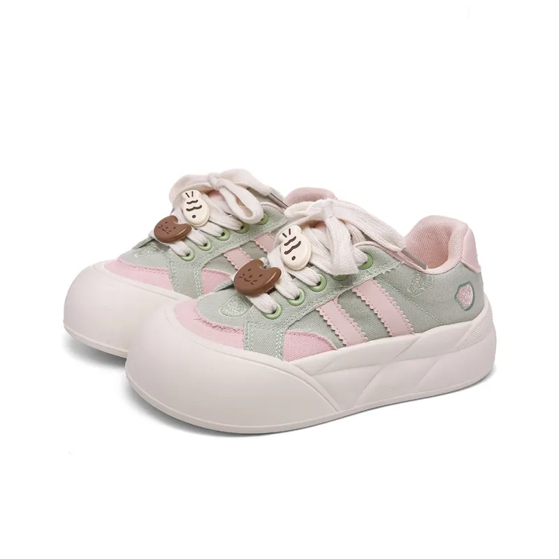 Lovely You Wear resistant And Lightweight Low Top Skateboard Shoes Women's-44