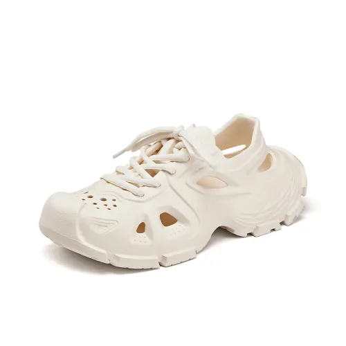 La Chapelle Clogs Women's White