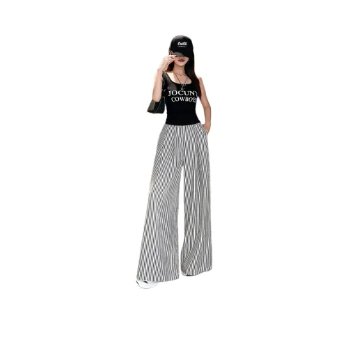 Flowers In Water Casual Pants Women's