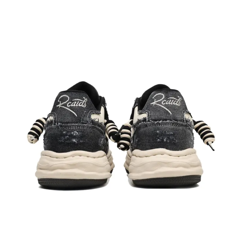 BARDILEV Low Top Skateboard Shoes Unisex-10