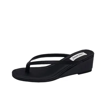 WOXXXN Rubber Sole Slip Resistant Flip Flops Women's Black