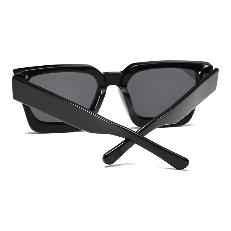 Thunder Pailong Plate Frame Square Sunglasses Unisex Black, White, Gray-3
