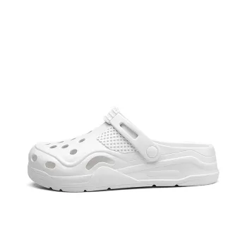 Budding Bear Clogs Men