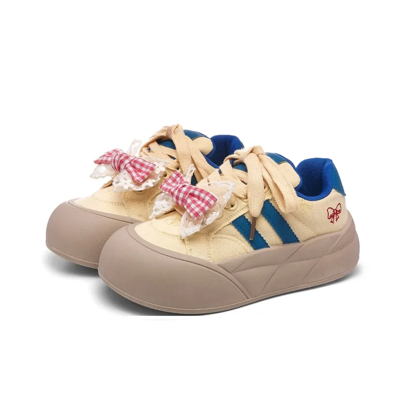 Lovely You Wear resistant And Lightweight Low Top Skateboard Shoes Women's-14