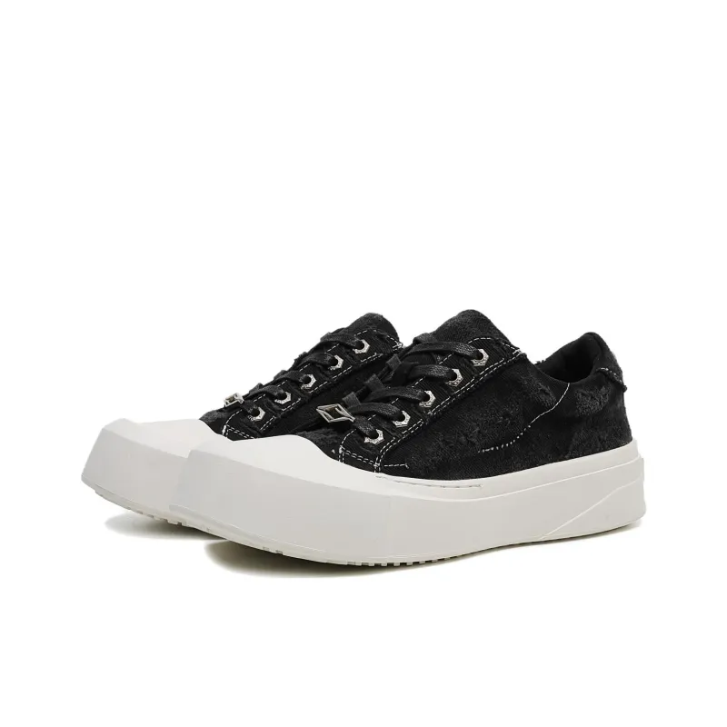 BARDILEV Low Top Skateboard Shoes Men's Black-8