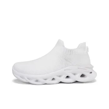 SENGUIBUCK Cushioning Slip Resistant Low Top Casual Shoes Unisex