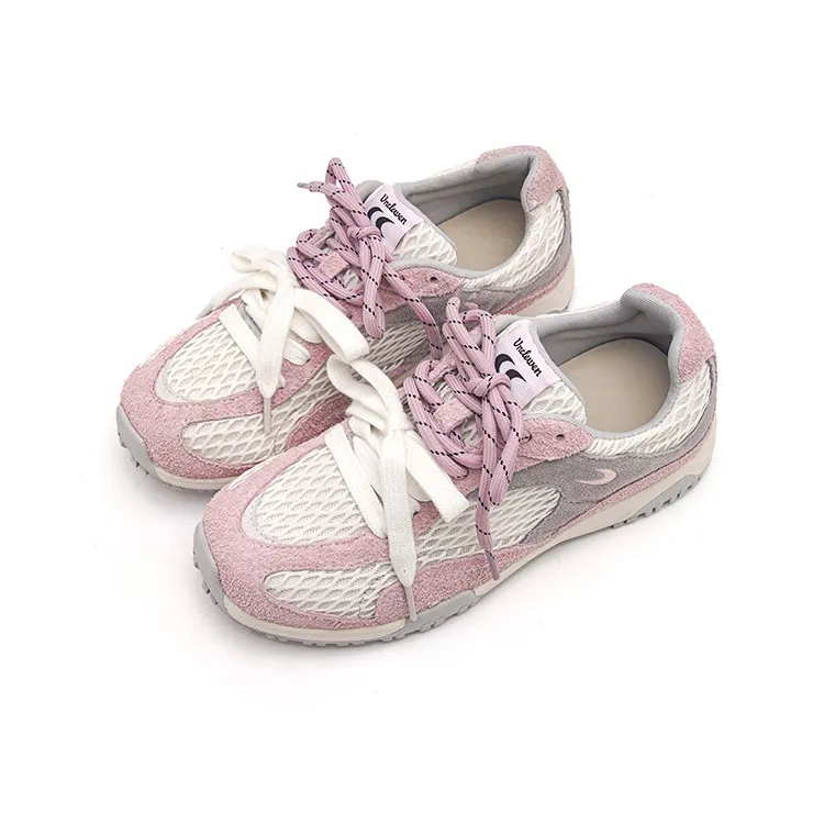 UNCLEWEN Wood Manor Low Top Casual Shoes Women's-6