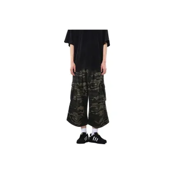 FONDLOOK Denim Shorts Unisex Camouflage