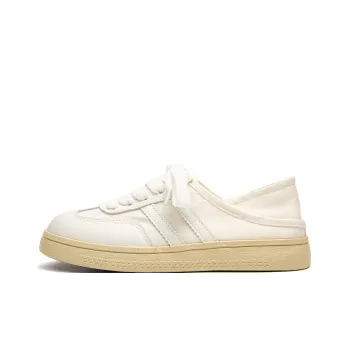 STAE Anti Slip Wear Resistant Low Top Skateboard Shoes Women's