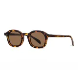 Bright Tortoiseshell Frame with Tea Brown Lens
