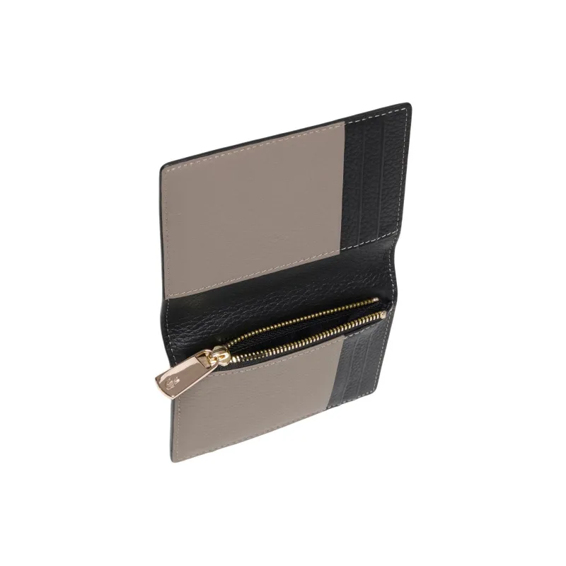 LACOSTE Cow Leather Wallet Women's Black-3