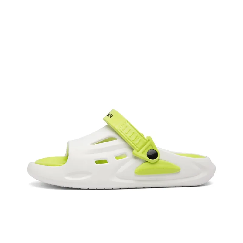 Budding Bear Beach Sandals Men's-0