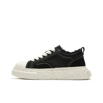 MILLIE'S Abrasion Resistant Low Top Skateboard Shoes Men's Black White