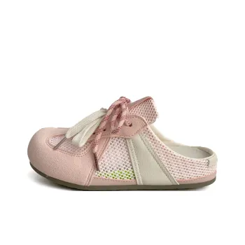 City Camel Slip Resistant Closed Toe Slippers Women's
