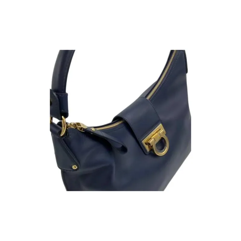 FERRAGAMO Pebbled Leather Handbag Women's Blue-3