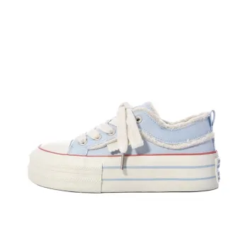 The New Age Family Low Top Canvas Shoes Women's Light Blue