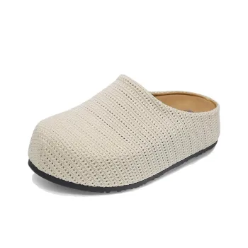 N6N8 Closed Toe Slippers Women's
