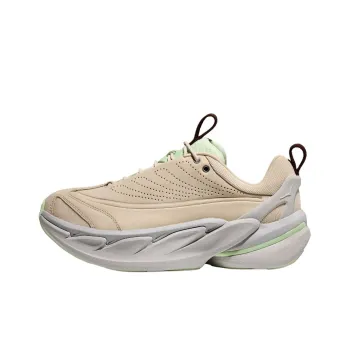 HOKA ONE ONE Elevon X Oatmeal Luna Moth