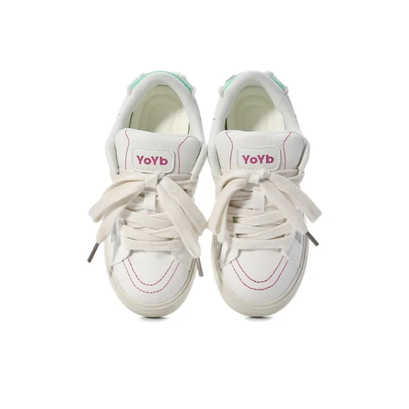 The New Age Family Low Top Skateboard Shoes Women's White-2