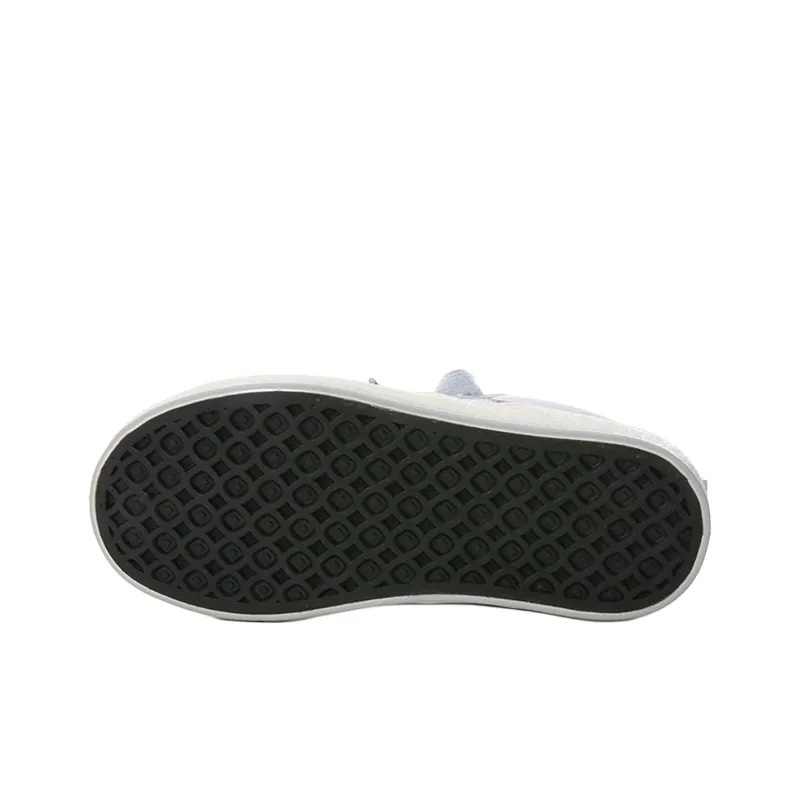 The New Age Family Low Top Skateboard Shoes Women's Light Blue-4