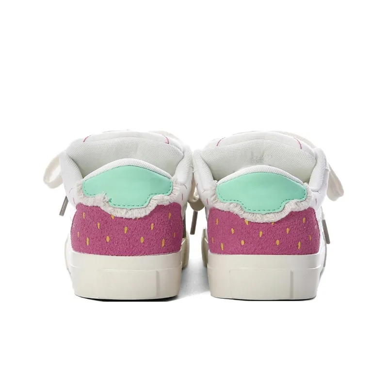 The New Age Family Low Top Skateboard Shoes Women's White-3