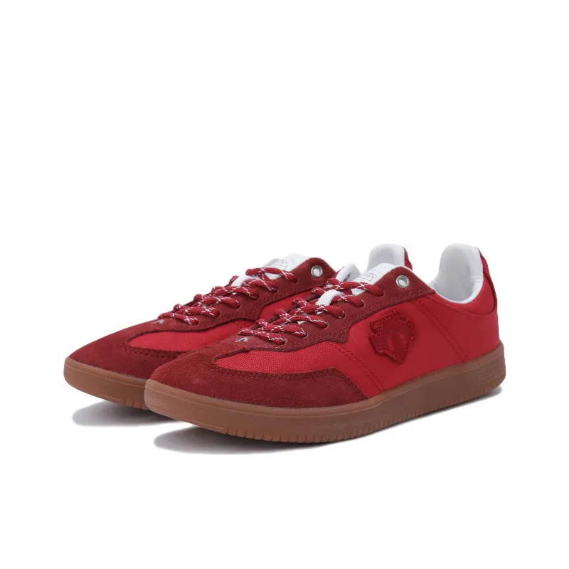 DESCENTE Edge Coat Wear resistant And Lightweight Low Top Skateboard Shoes Unisex Red-1